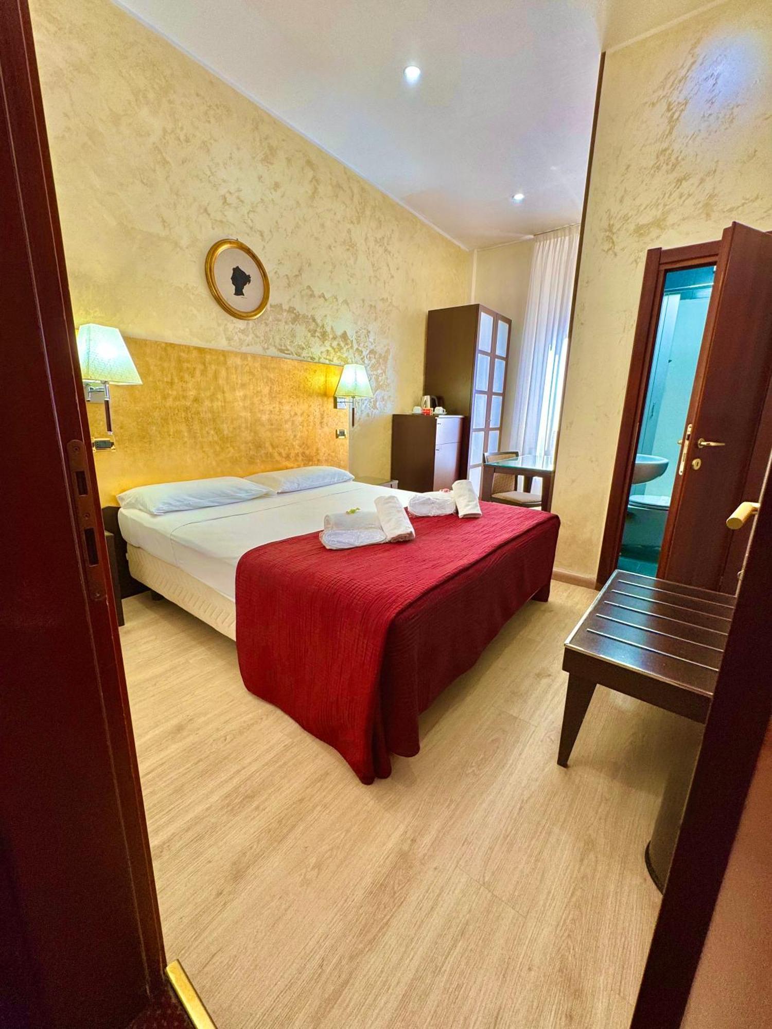 Hotel Fiorella Milano Eksteriør billede