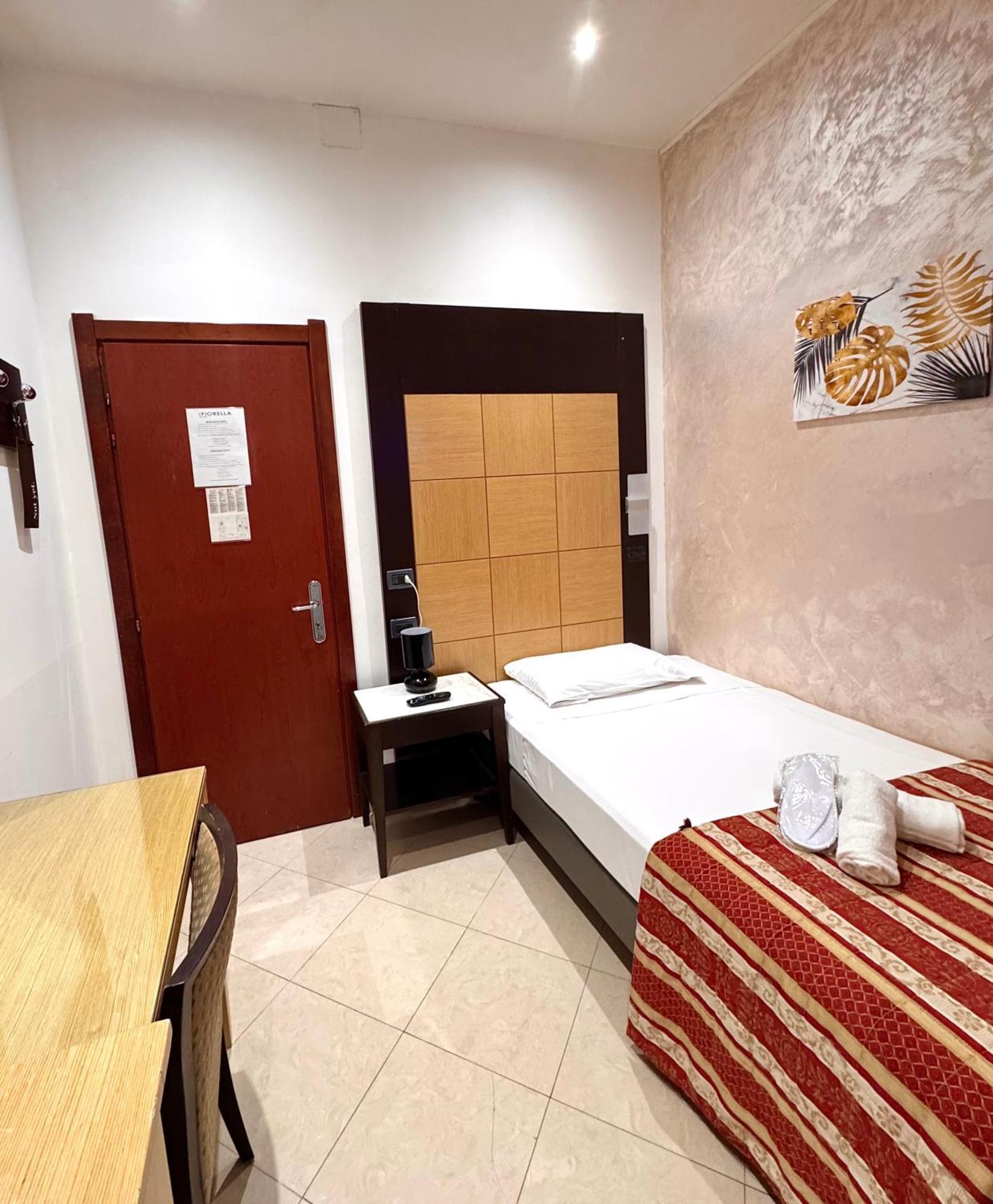 Hotel Fiorella Milano Eksteriør billede